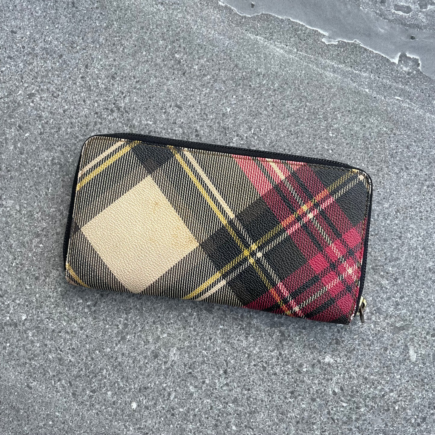 Vivienne Westwood Classic Plaid Long Wallet