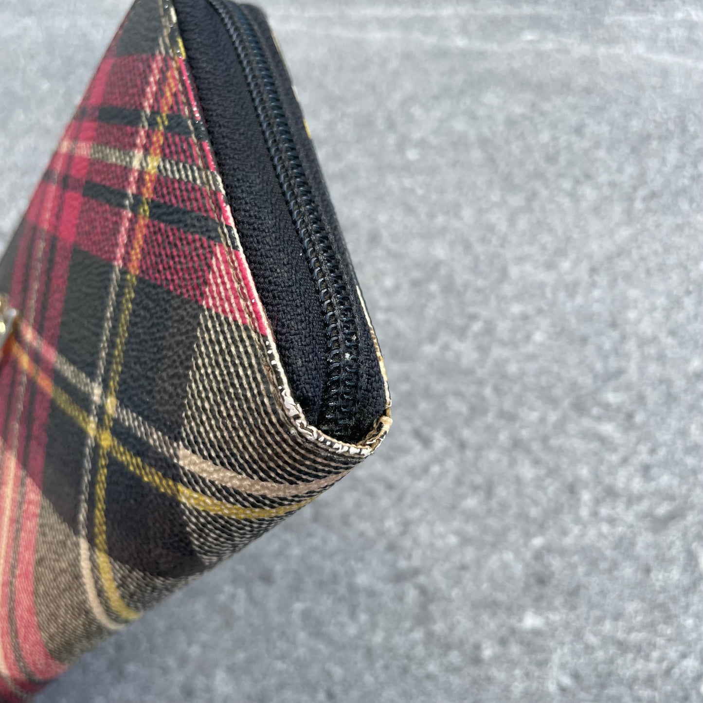 Vivienne Westwood Classic Plaid Long Wallet