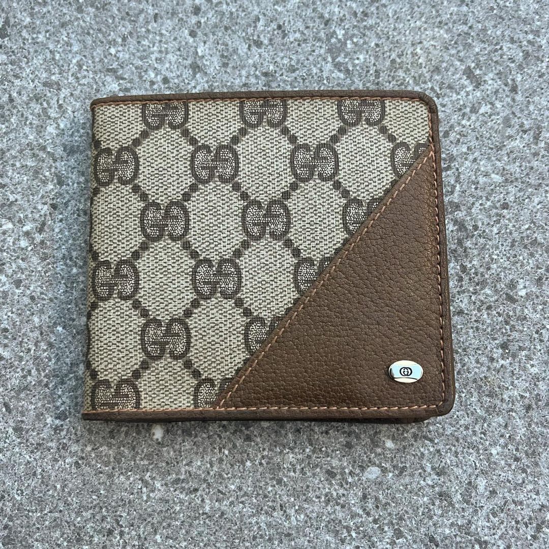 1990s Gucci Bifold Wallet